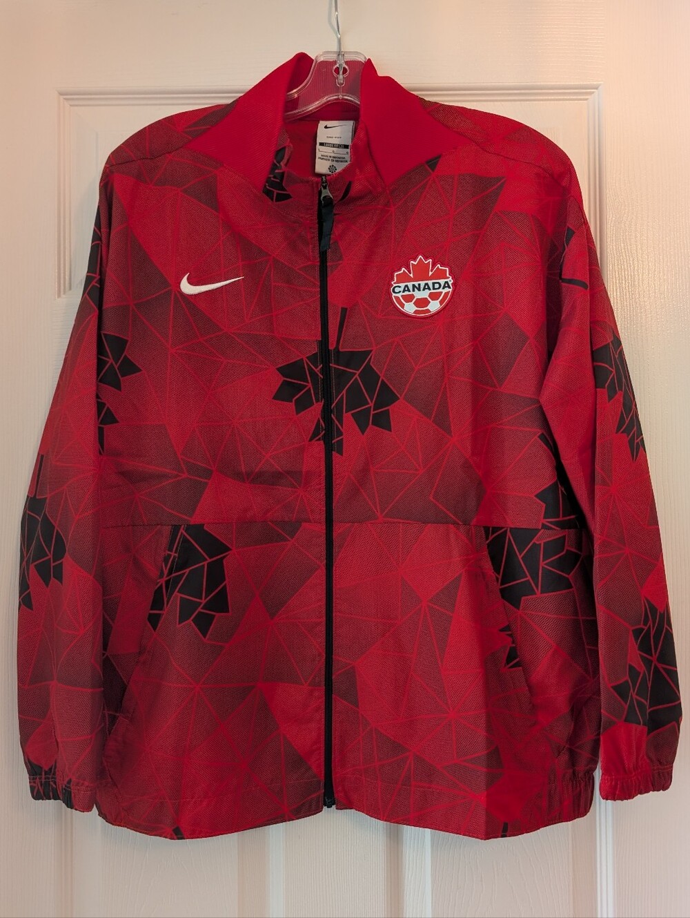 Canadian Women's Soccer Geometric Maple Leaf Full-Zip Windbreaker